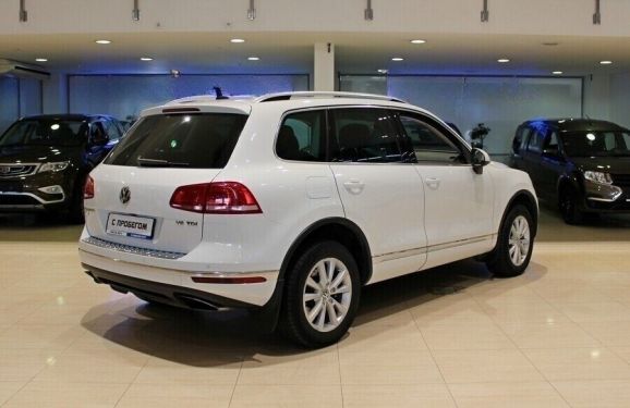 Volkswagen Touareg, 3.0 л, АТ, 2016 фото 6