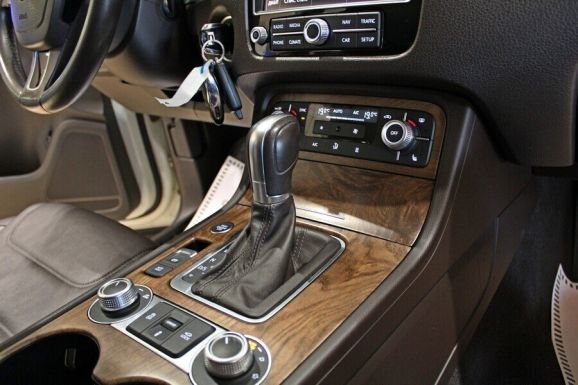 Volkswagen Touareg, 3.0 л, АТ, 2016 фото 9