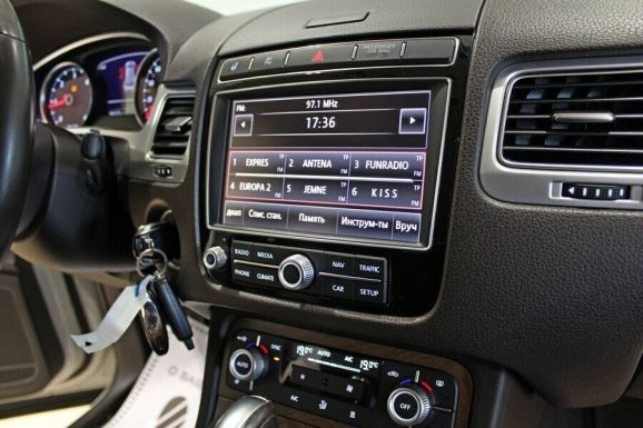 Volkswagen Touareg, 3.0 л, АТ, 2016 фото 10