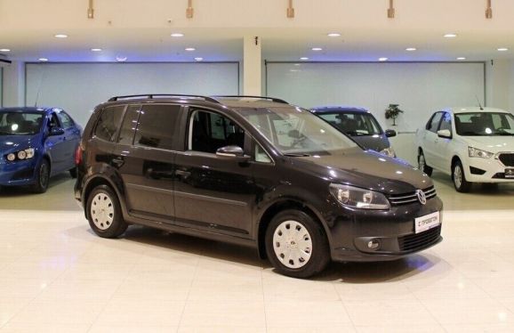 Volkswagen Touran, 1.4 л, Робот, 2012 фото 4