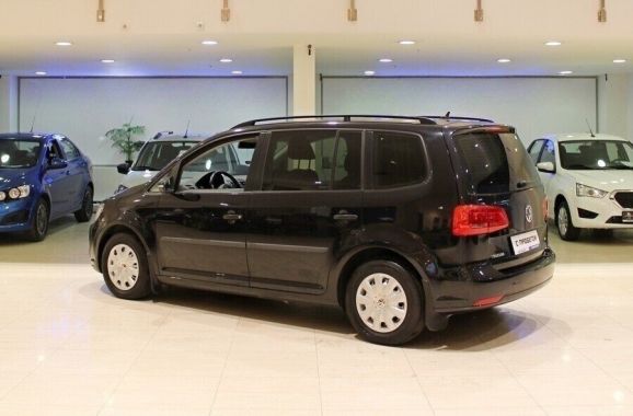 Volkswagen Touran, 1.4 л, Робот, 2012 фото 5