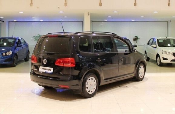 Volkswagen Touran, 1.4 л, Робот, 2012 фото 6