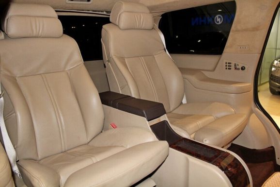 Cadillac Escalade, 6.2 л, АТ, 2011 фото 8