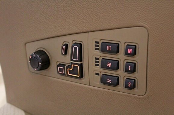 Cadillac Escalade, 6.2 л, АТ, 2011 фото 13