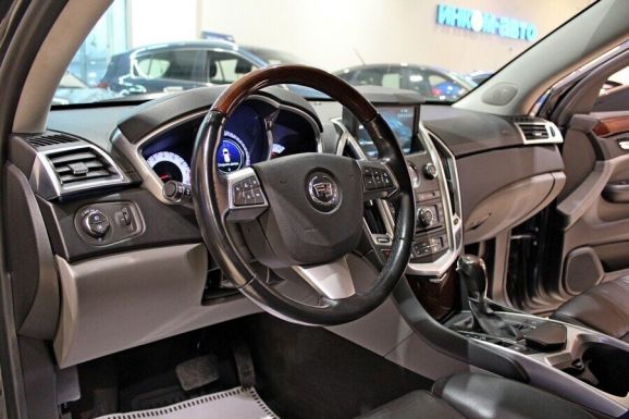 Cadillac SRX, 3.0 л, АТ, 2010 фото 9