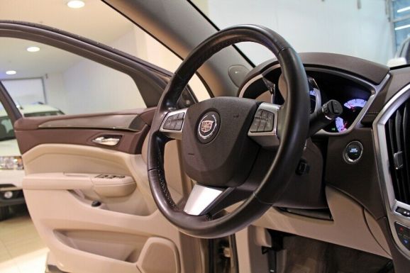 Cadillac SRX, 3.0 л, АТ, 2011 фото 14