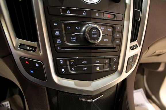 Cadillac SRX, 3.0 л, АТ, 2011 фото 2