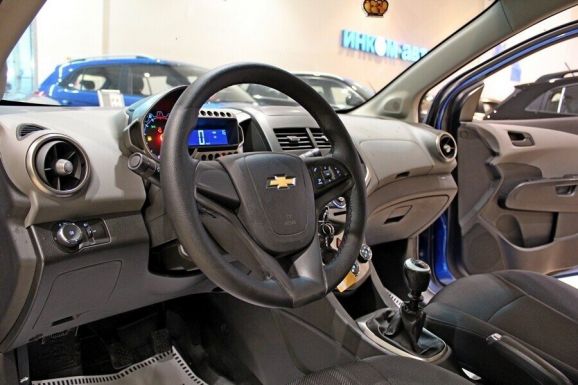 Chevrolet Aveo, 1.6 л, МТ, 2015 фото 2