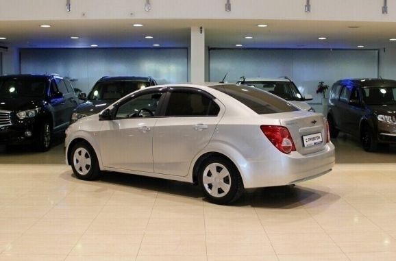 Chevrolet Aveo, 1.6 л, МТ, 2015 фото 5