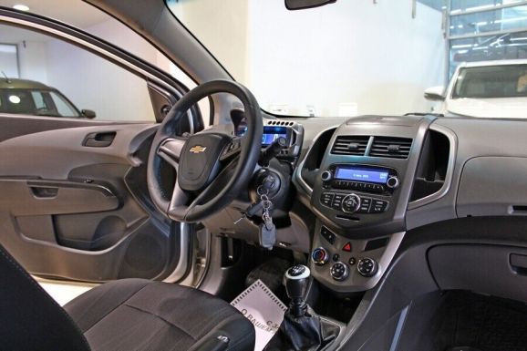 Chevrolet Aveo, 1.6 л, МТ, 2015 фото 7