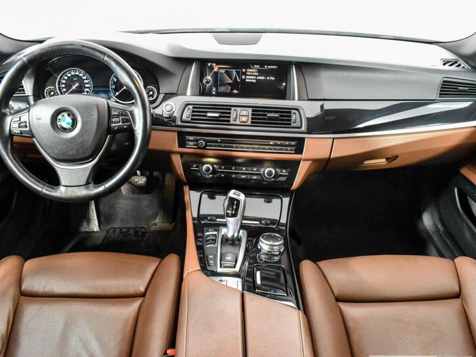 BMW 5 серии, 2.0 л, АТ, 2016 фото 6