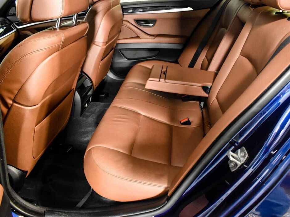 BMW 5 серии, 2.0 л, АТ, 2016 фото 1