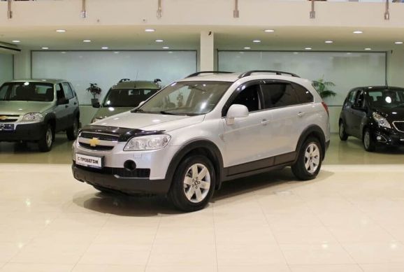 Chevrolet Captiva, 2.4 л, МТ, 2010 фото 3