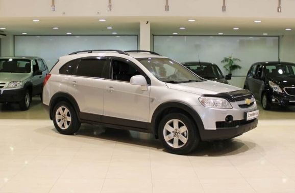 Chevrolet Captiva, 2.4 л, МТ, 2010 фото 4
