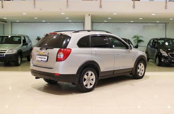 Chevrolet Captiva, 2.4 л, МТ, 2010 фото 6