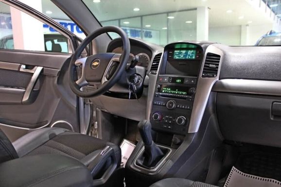 Chevrolet Captiva, 2.4 л, МТ, 2010 фото 7