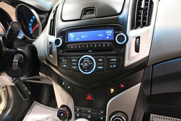 Chevrolet Cruze, 1.6 л, АТ, 2013 фото 10