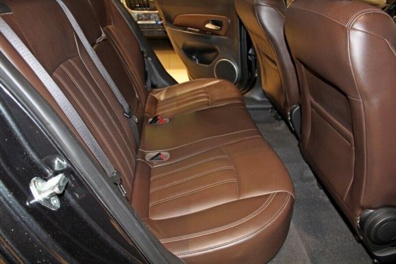 Chevrolet Cruze, 1.8 л, МТ, 2013 фото 8