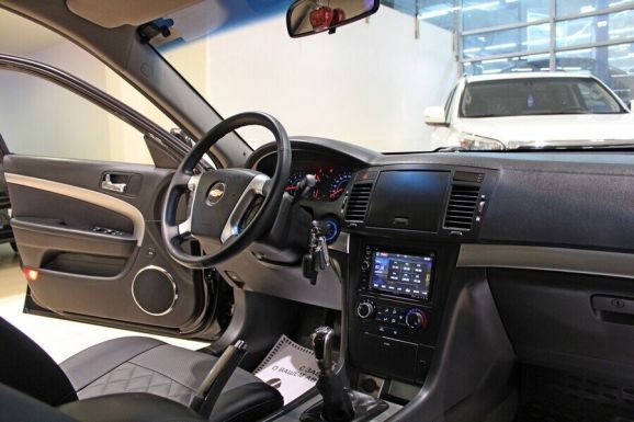 Chevrolet Epica, 2.0 л, МТ, 2011 фото 7