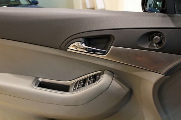 Chevrolet Orlando, 2.0 л, АТ, 2014 фото 1