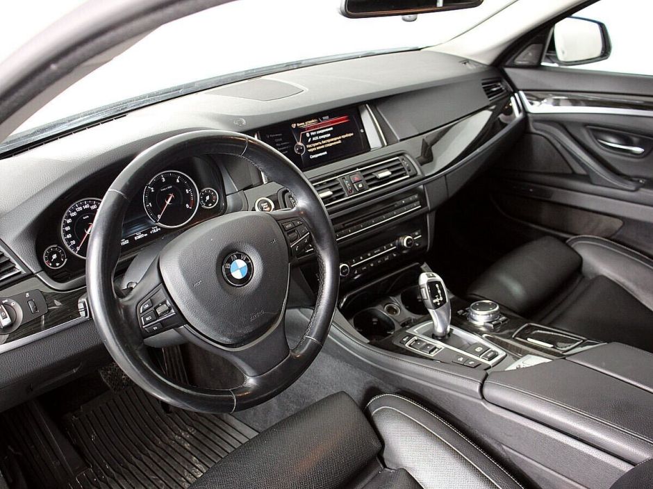 BMW 5 серии, 2.0 л, АТ, 2016 фото 6