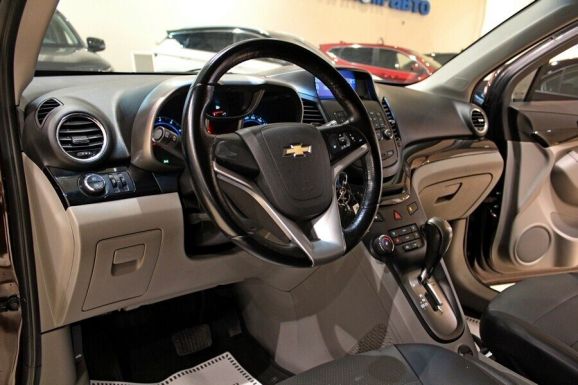 Chevrolet Orlando, 1.8 л, АТ, 2014 фото 2