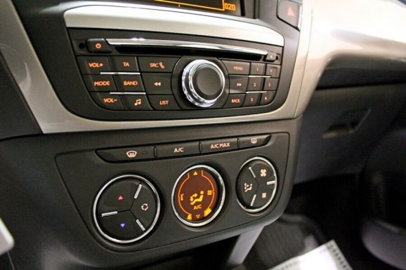 Citroen C-Elysee, 1.6 л, АТ, 2013 фото 1