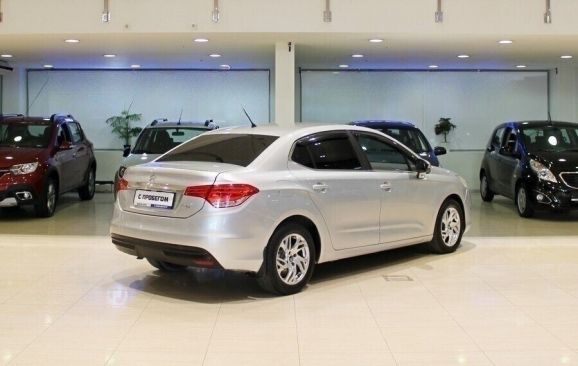 Citroen C4, 1.6 л, МТ, 2012 фото 6