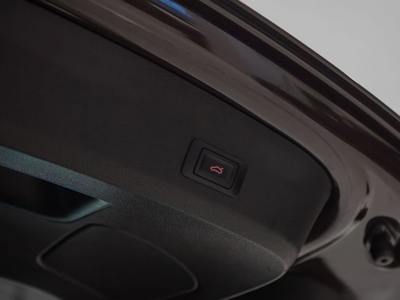 Audi Q7, АТ, 2012 фото 1