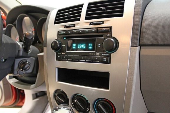 Dodge Caliber, 2.0 л, Вариатор, 2011 фото 10