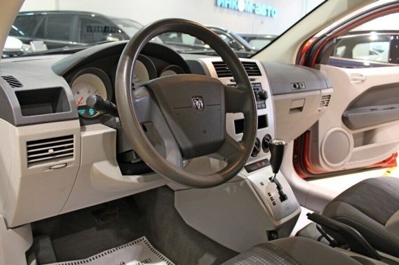 Dodge Caliber, 2.0 л, Вариатор, 2011 фото 2