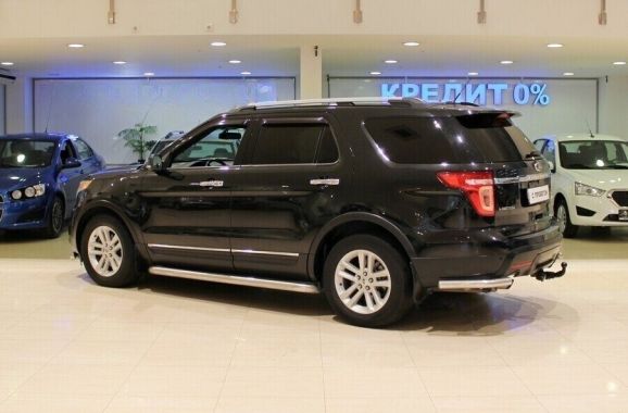 Ford Explorer, 3.5 л, АТ, 2014 фото 6