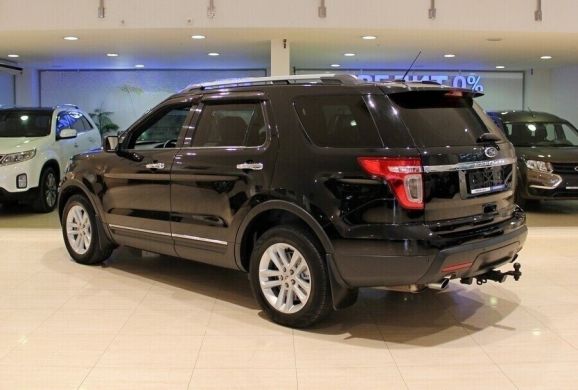 Ford Explorer, 3.5 л, АТ, 2013 фото 6