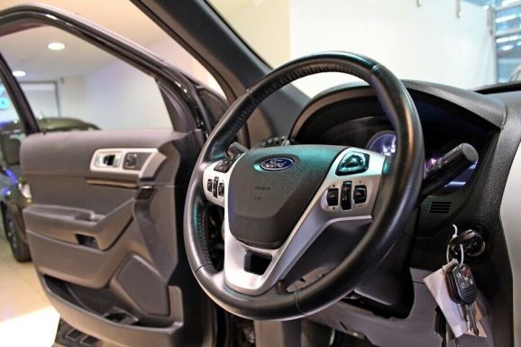 Ford Explorer, 3.5 л, АТ, 2013 фото 7