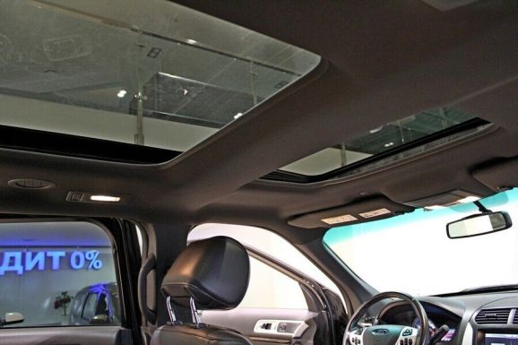 Ford Explorer, 3.5 л, АТ, 2013 фото 10