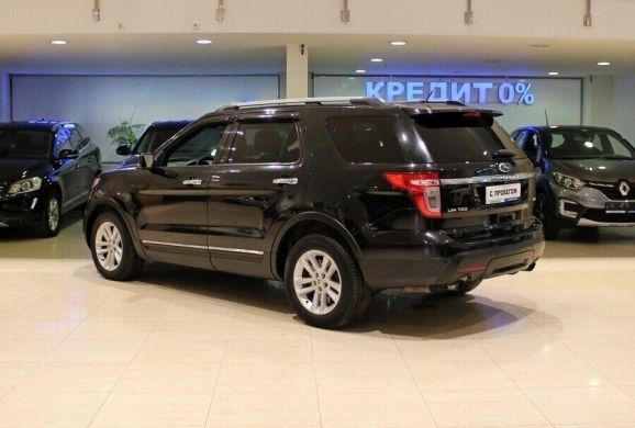 Ford Explorer, 3.5 л, АТ, 2013 фото 5