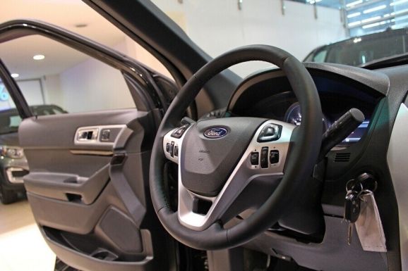 Ford Explorer, 3.5 л, АТ, 2013 фото 12