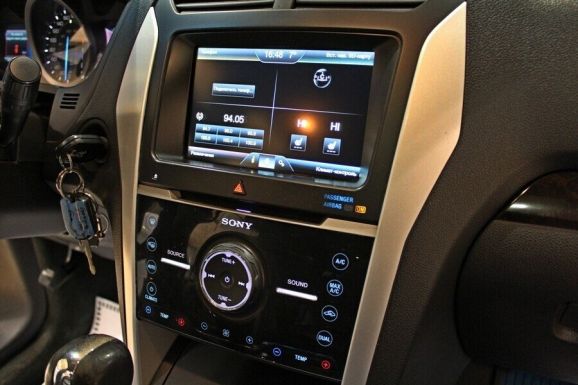 Ford Explorer, 3.5 л, АТ, 2013 фото 11