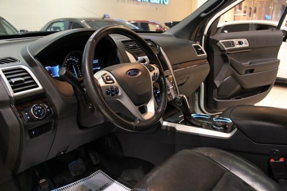 Ford Explorer, 3.5 л, АТ, 2013 фото 13