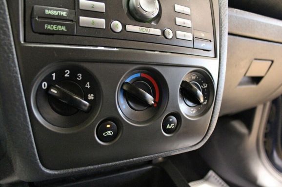 Ford Fusion, 1.4 л, МТ, 2010 фото 2