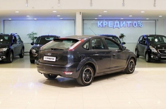 Ford Focus, 1.6 л, АТ, 2010 фото 6