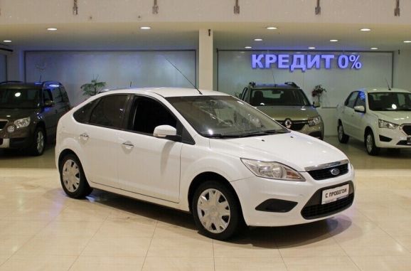 Ford Focus, 1.6 л, МТ, 2011 фото 4
