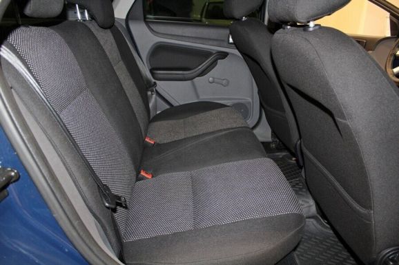 Ford Focus, 1.6 л, АТ, 2011 фото 8