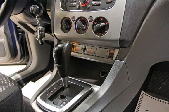 Ford Focus, 1.6 л, АТ, 2011 фото 9