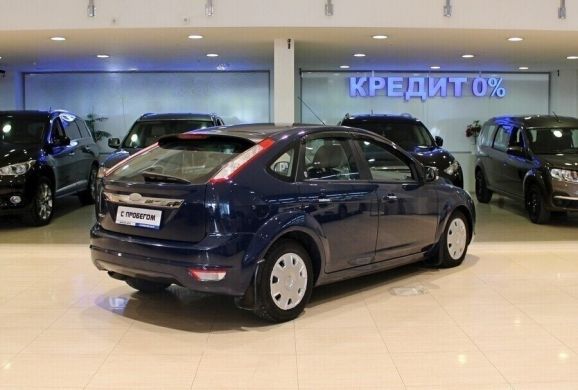 Ford Focus, 1.6 л, АТ, 2010 фото 5