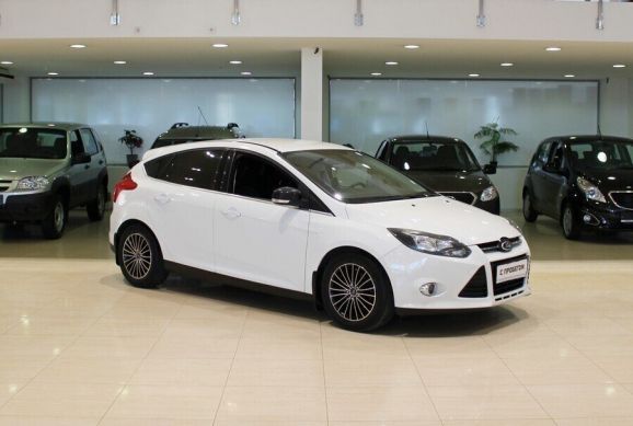 Ford Focus, 2.0 л, Робот, 2014 фото 5