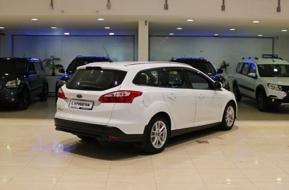 Ford Focus, 1.6 л, Робот, 2013 фото 5