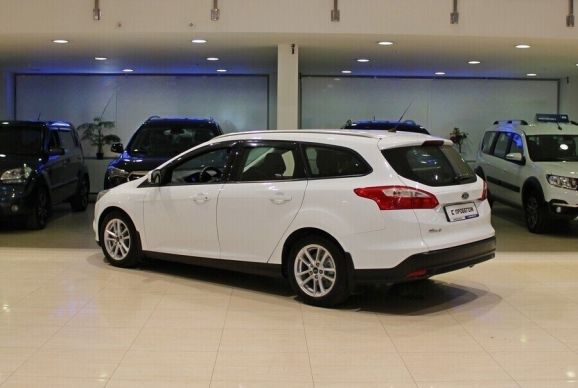 Ford Focus, 1.6 л, Робот, 2013 фото 6