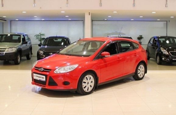 Ford Focus, 1.6 л, Робот, 2011 фото 3