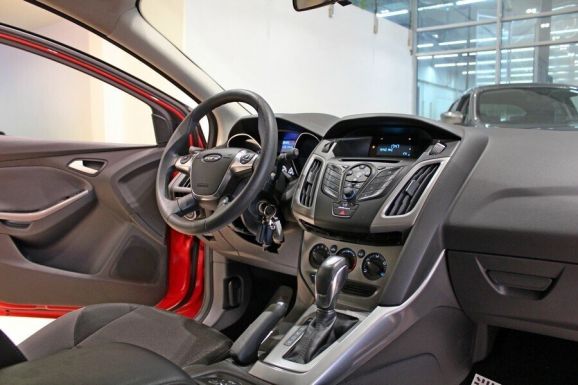 Ford Focus, 1.6 л, Робот, 2011 фото 7